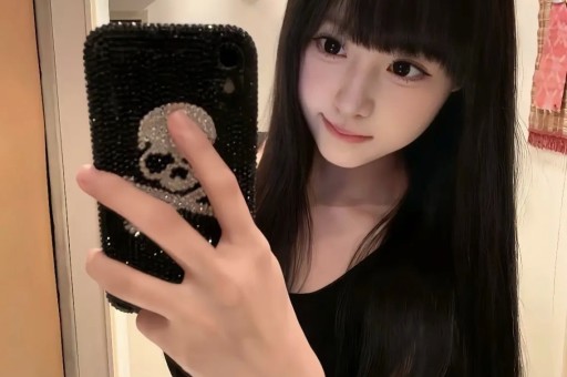 人民锐评痛批！诋毁袁隆平的网红被刑拘：无底线逐利终会摔惨